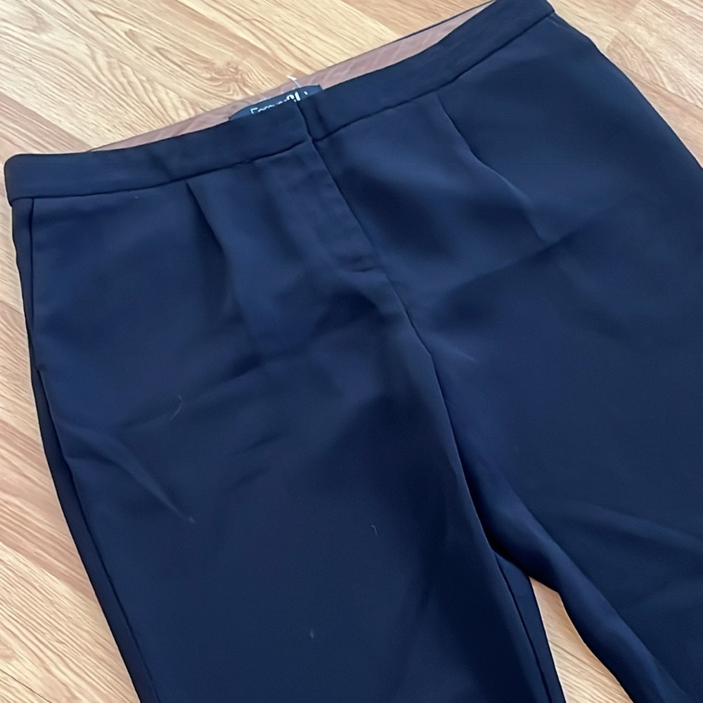 Forever 21 Lightweight Black dress pants size medium